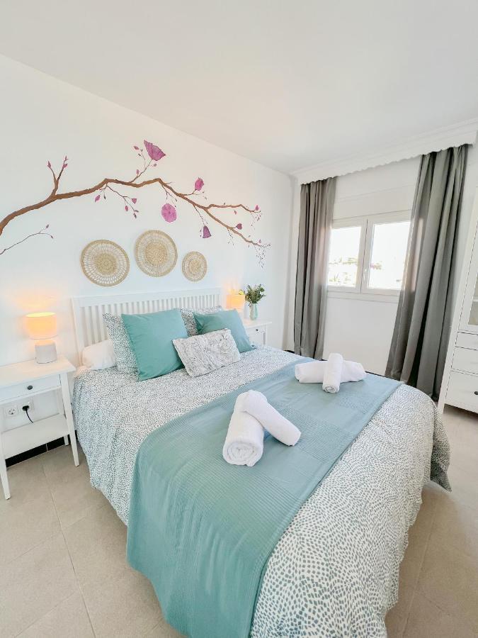 Beautiful Sea Views Apartment Pool & Beach ตอร์เรโมลิโนส ภายนอก รูปภาพ